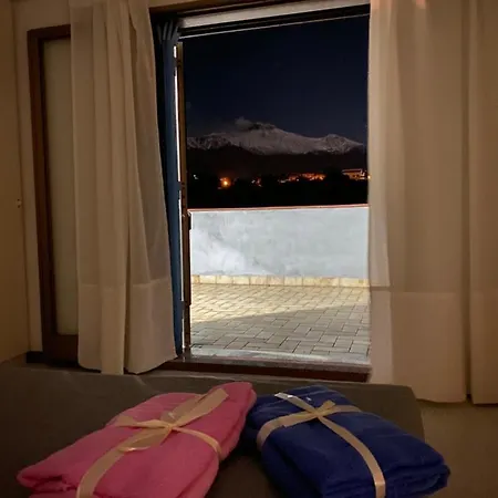 Apartment New Etna Blick View Acireale